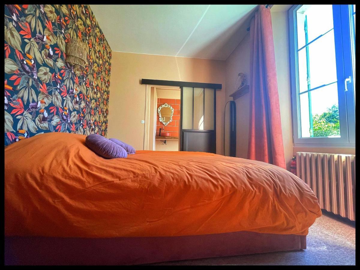 Bed and Breakfast Les Maisons Du Bonheur Chateau-Garnier Экстерьер фото