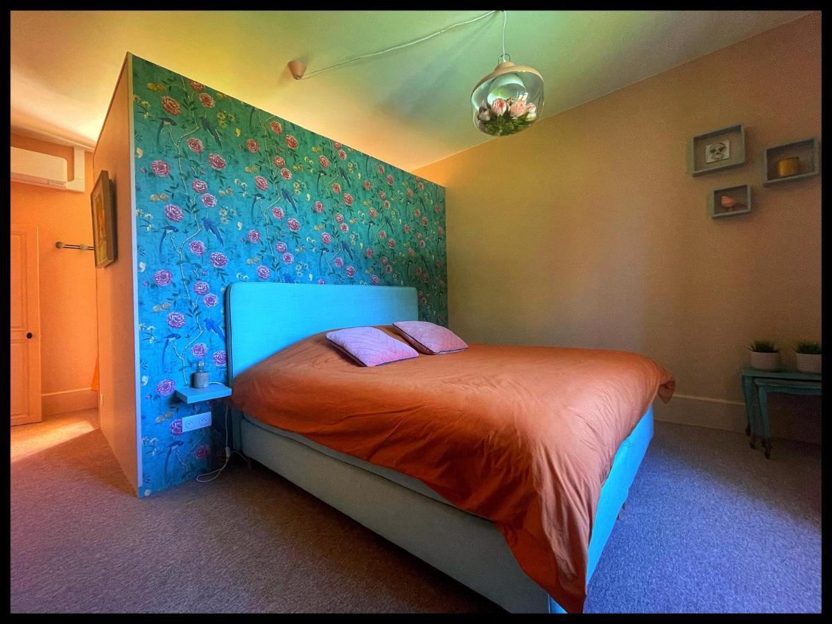 Bed and Breakfast Les Maisons Du Bonheur Chateau-Garnier Экстерьер фото