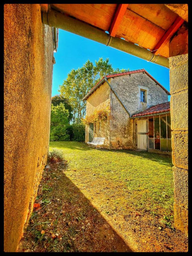 Bed and Breakfast Les Maisons Du Bonheur Chateau-Garnier Экстерьер фото