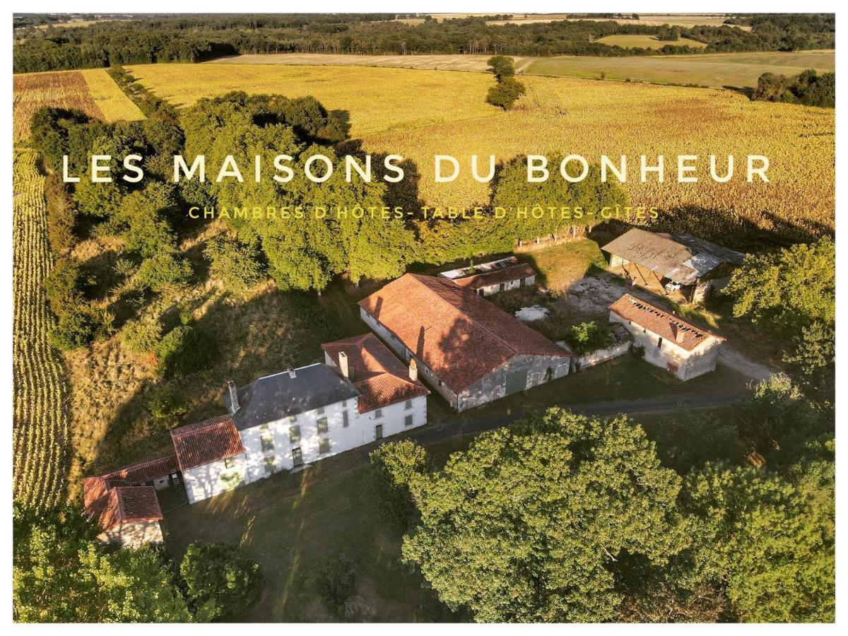 Bed and Breakfast Les Maisons Du Bonheur Chateau-Garnier Экстерьер фото